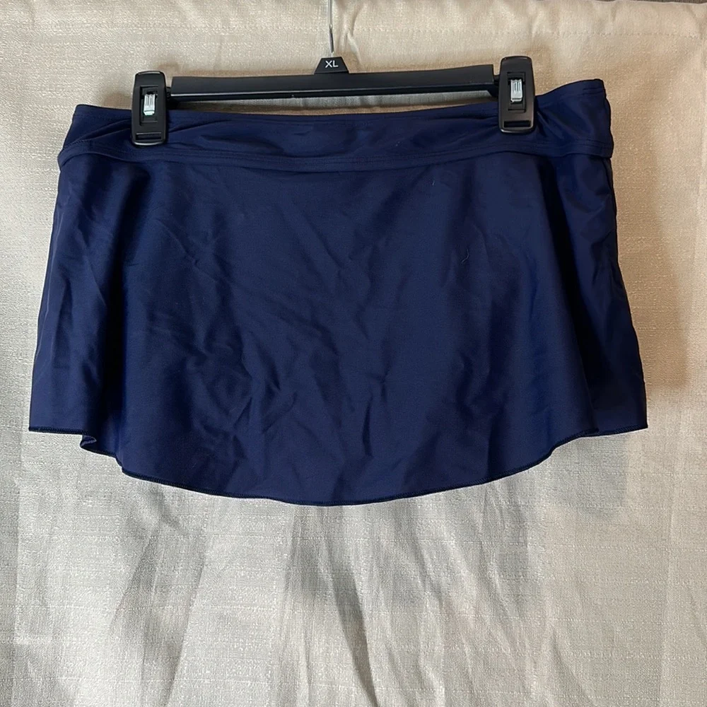 Kona Sol 🦋 Skirted Swim Bottom Large